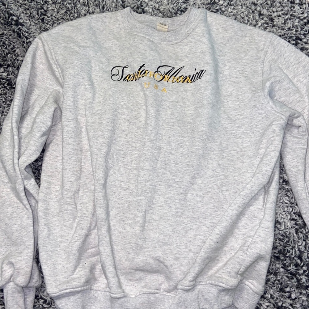 Urban Outfitters crewneck